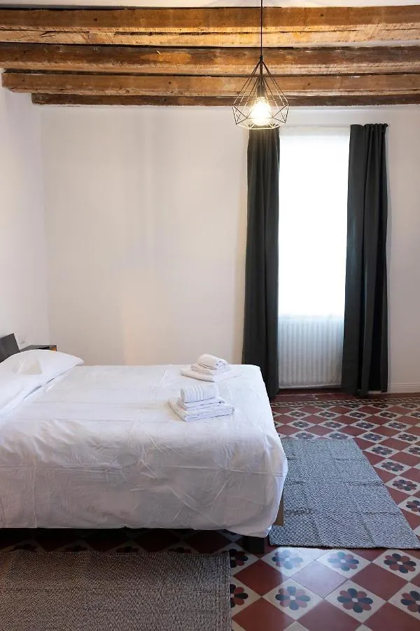 Traditional Italian House - Bergamo Apartment