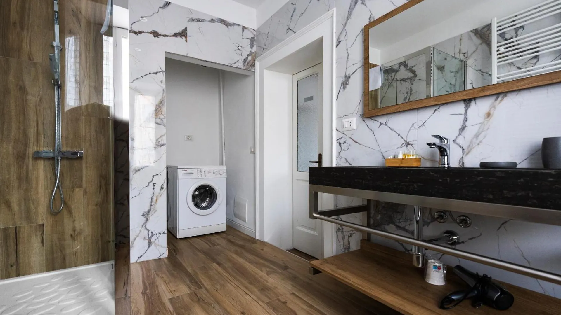 Traditional Italian House - Bergamo Apartment